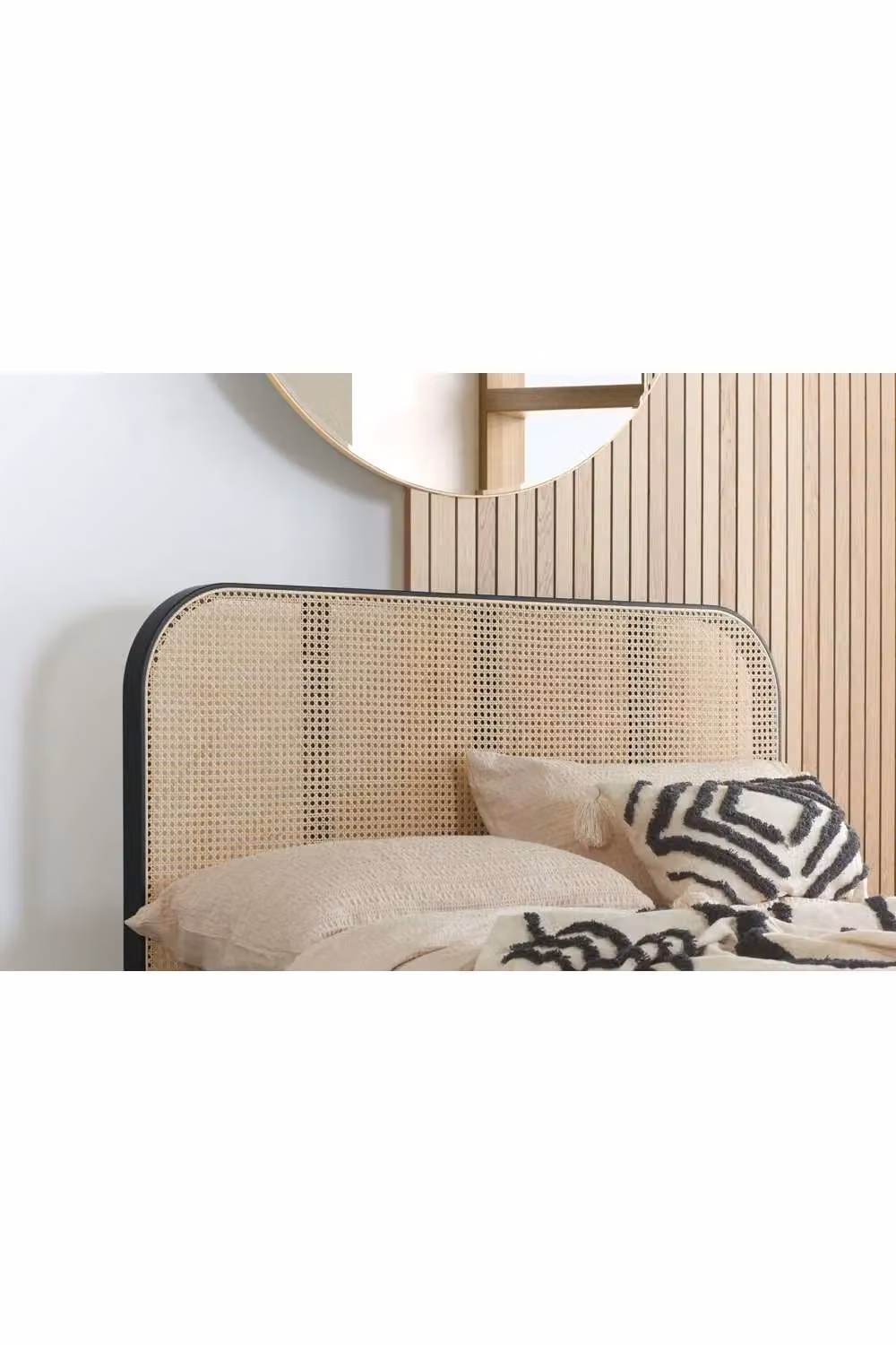 Birlea Margot Rattan Bed Frame in Black, Super King Size (200 x 200 cm) – 2