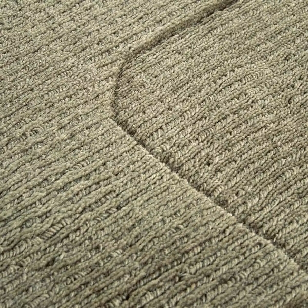 Villeroy & Boch 1906 Charlotte Handwoven Wool Rug in Green, W: 80 cm, L: 250 cm – 1