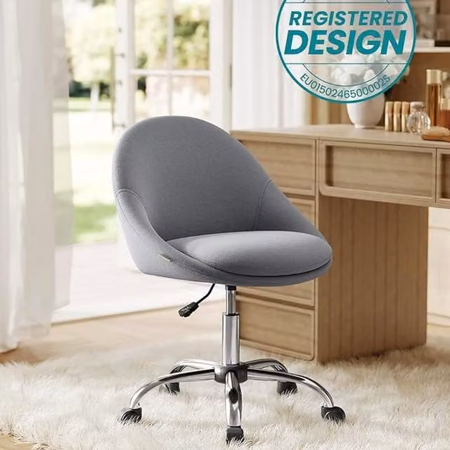 SONGMICS Swivel Task Chair in Grey Teddy Fleece with Foam Padding