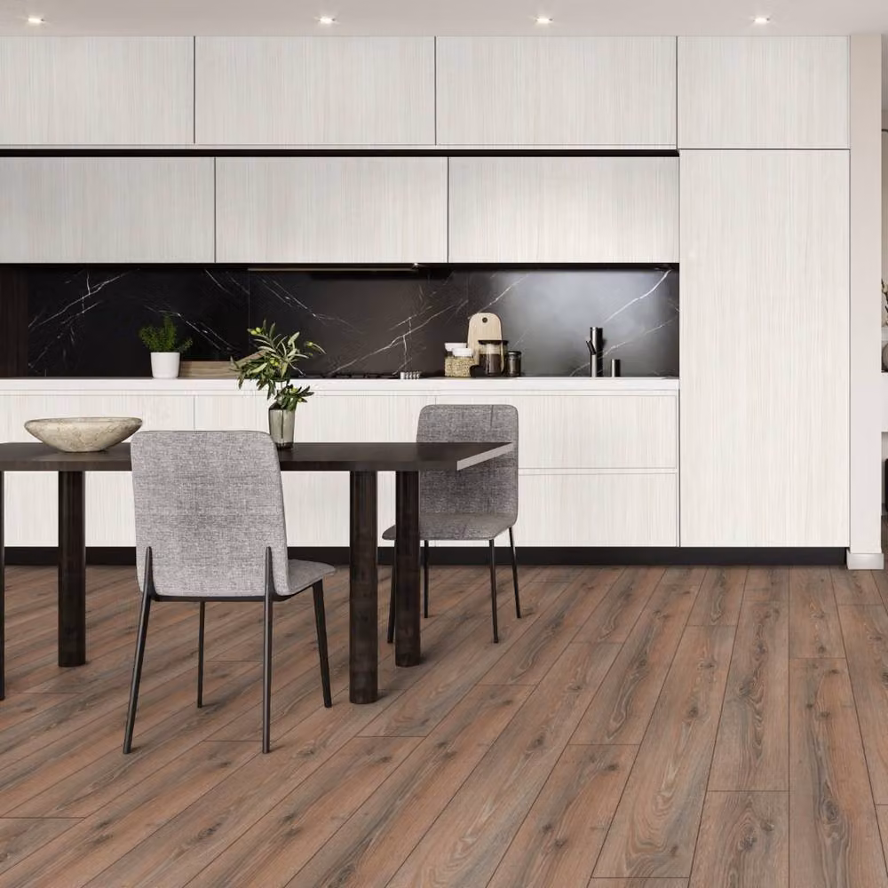 Quick-Step Vinyl Click Laminate Flooring Wood Effect in Brown, 8mm Thickness, Covers 1.861sqm – 3
