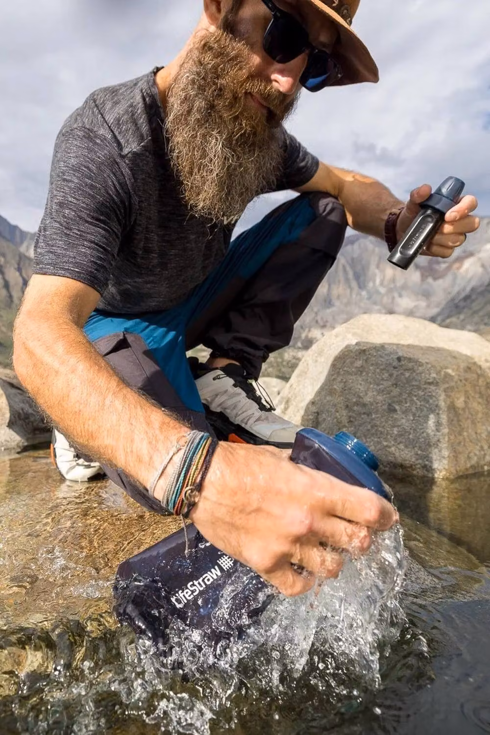 Lifestraw Peak Series Squeeze Bottle Water Filter, 1 l, Dark Blue – 5