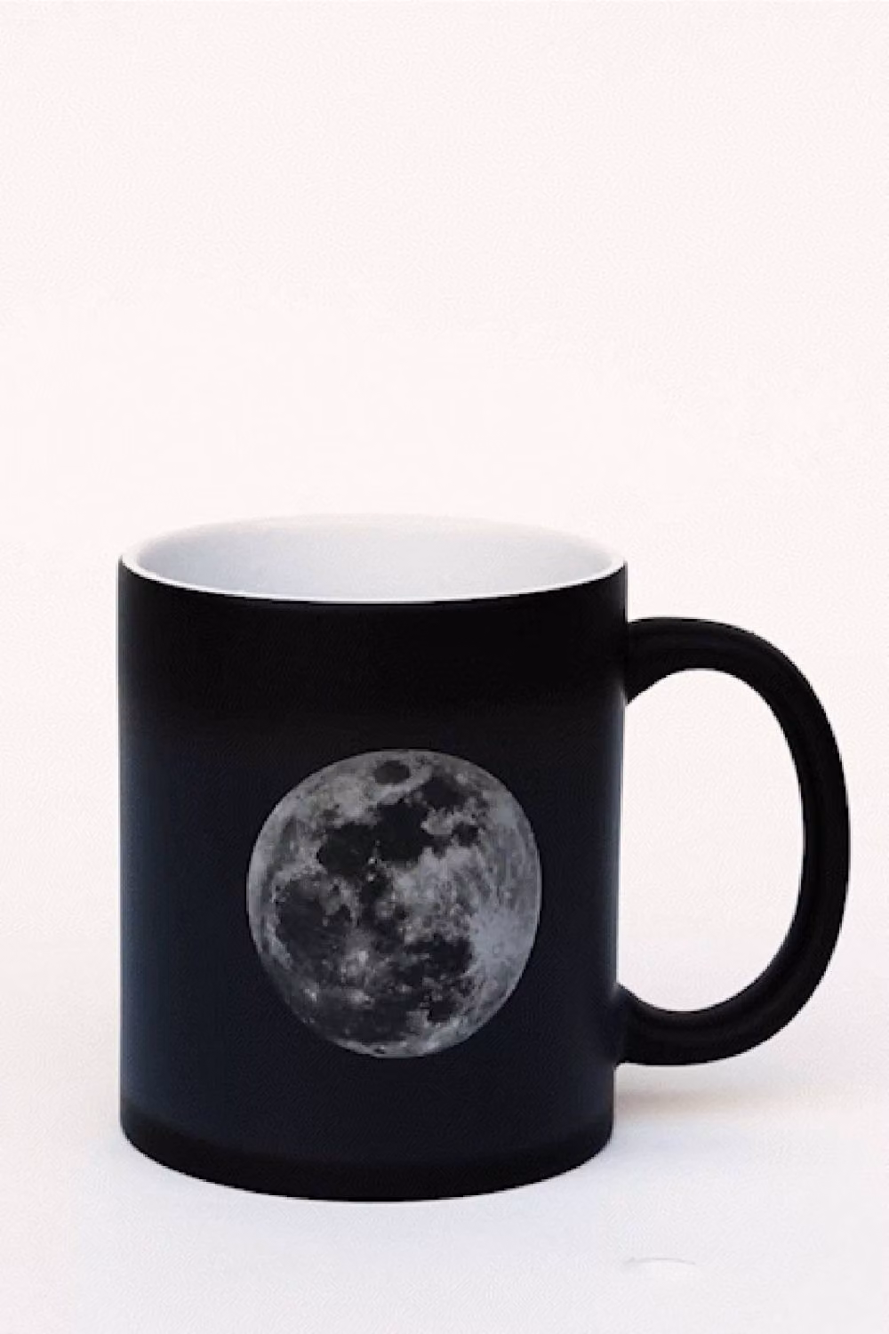 Suck UK Lunar Eclipse Heat Changing Ceramic Mug in Black – 2