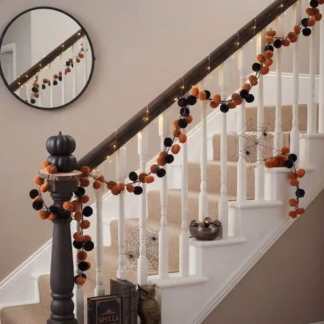 Garden Greatness Haunted Halloween Velvet Pumpkin Garland in Black, Orange and Multicolour – 1