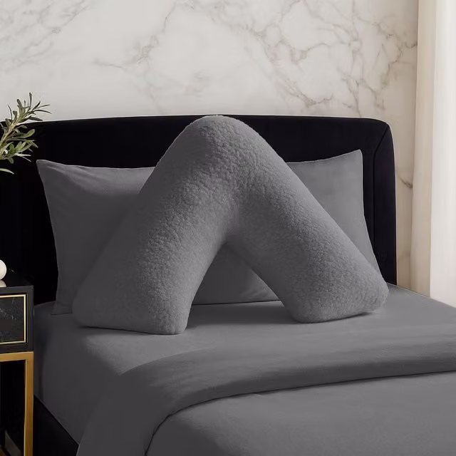Snug City Silver Teddy Fleece V Shaped Pillowcase – 1