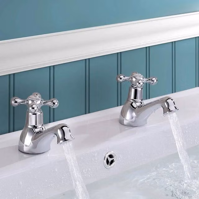 FLAVORA Stratford Chrome Basin Tap Pair with Pop-Up Waste in Metallic Silver – 1