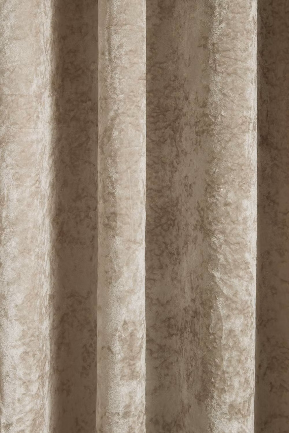 Catherine Lansfield Crushed Velvet Lined Eyelet Curtains in Beige, W: 117 cm, H: 229 cm – 2