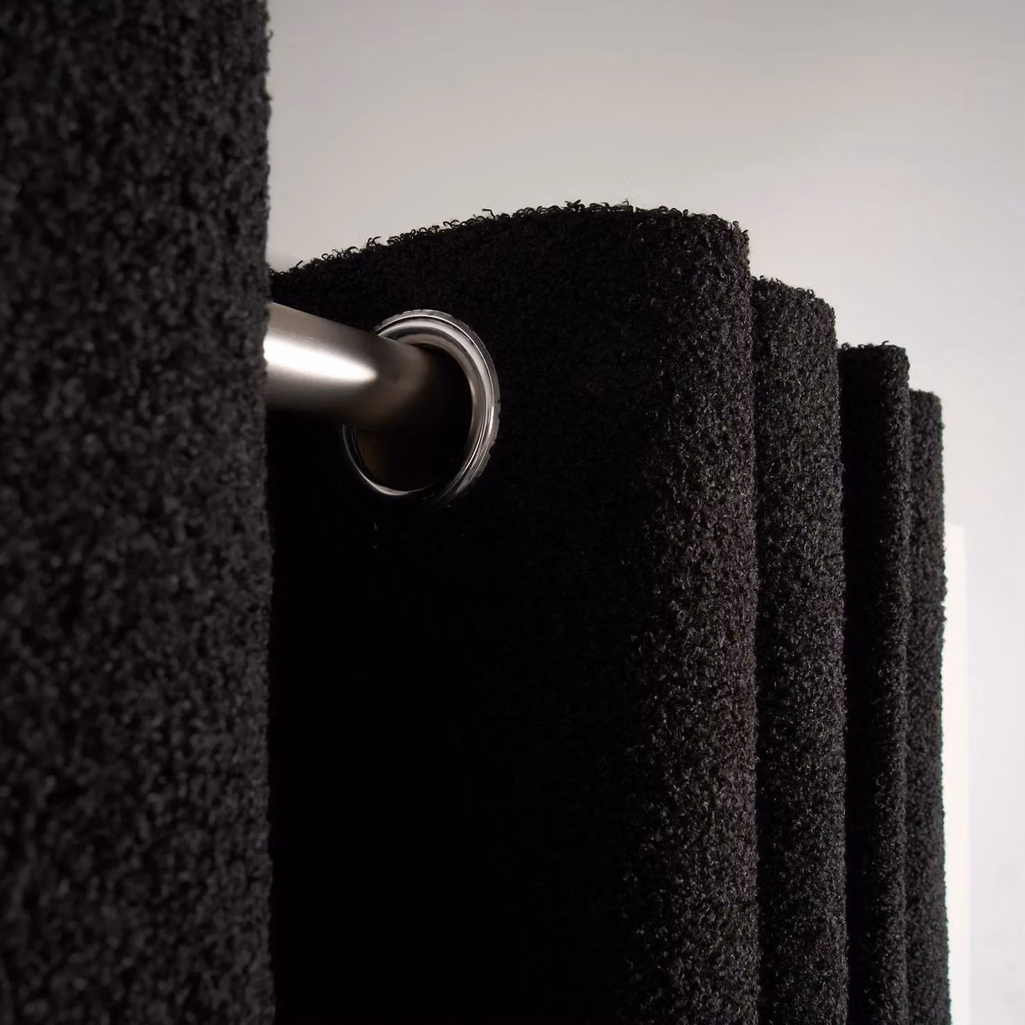 OHS Pair of Blackout Boucle Eyelet Curtains in Black, Width: 167 cm, Drop: 183 cm – 3