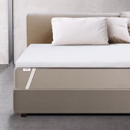 The White Stone Ventilated Memory Foam Euro King XL Mattress Topper in White, 6 cm Depth – 1