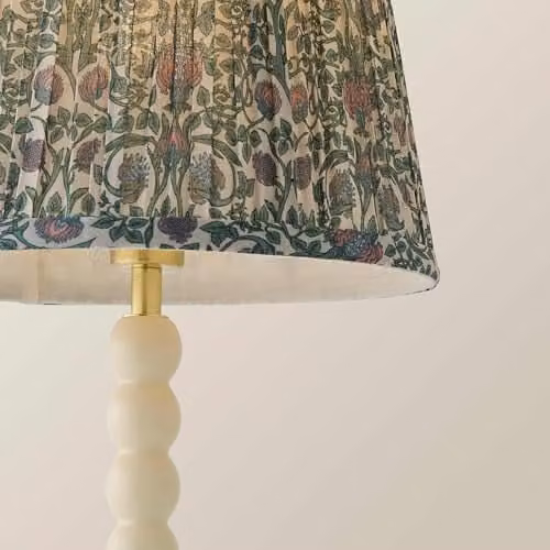 ValueLights Bobbin Floral Printed Pleated Shade Walnut Bobble Table Lamp with Bulb in Green and Beige – 1
