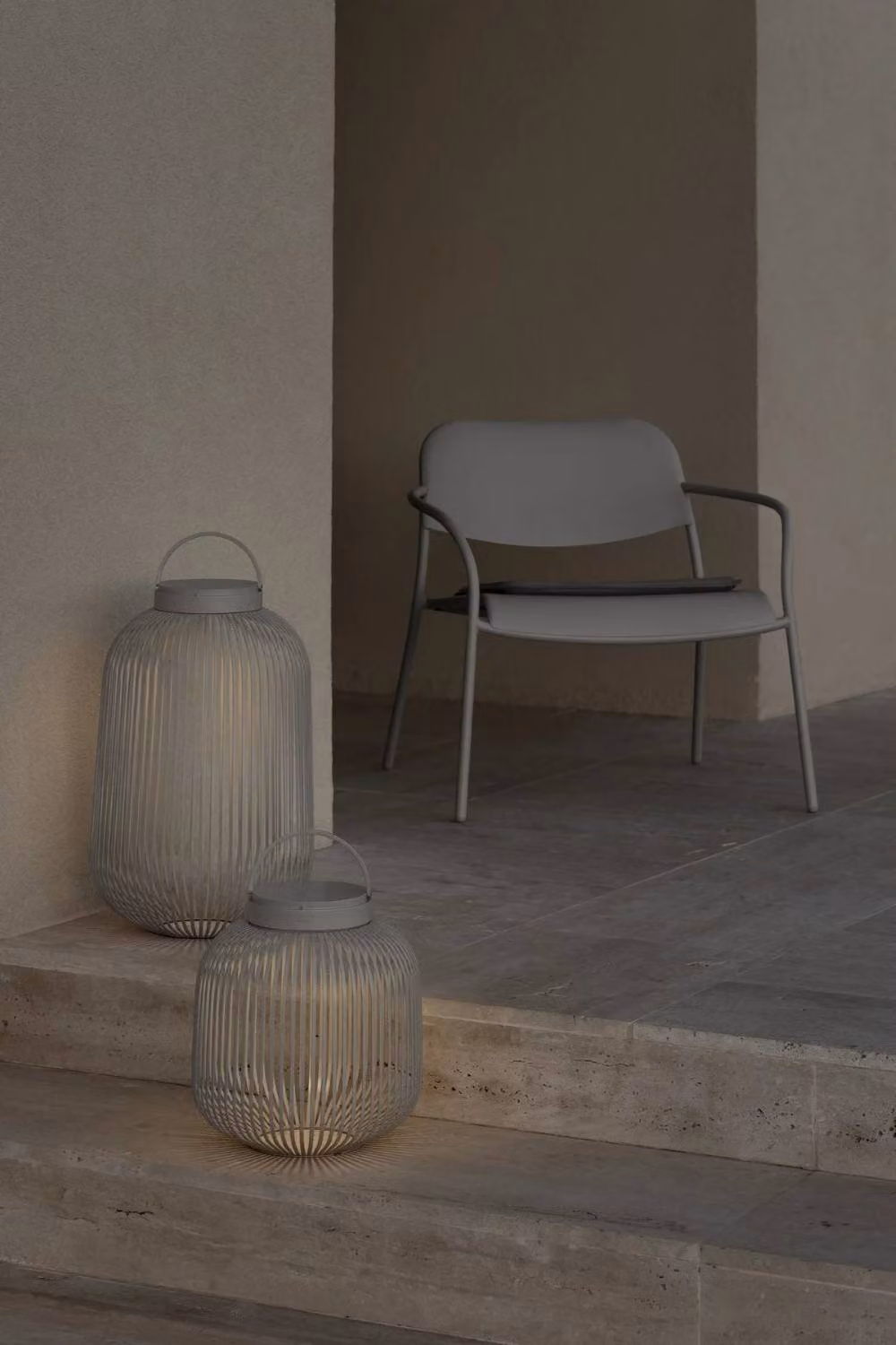 Blomus LITO Battery LED Table Lamp - Granite Gray – 4