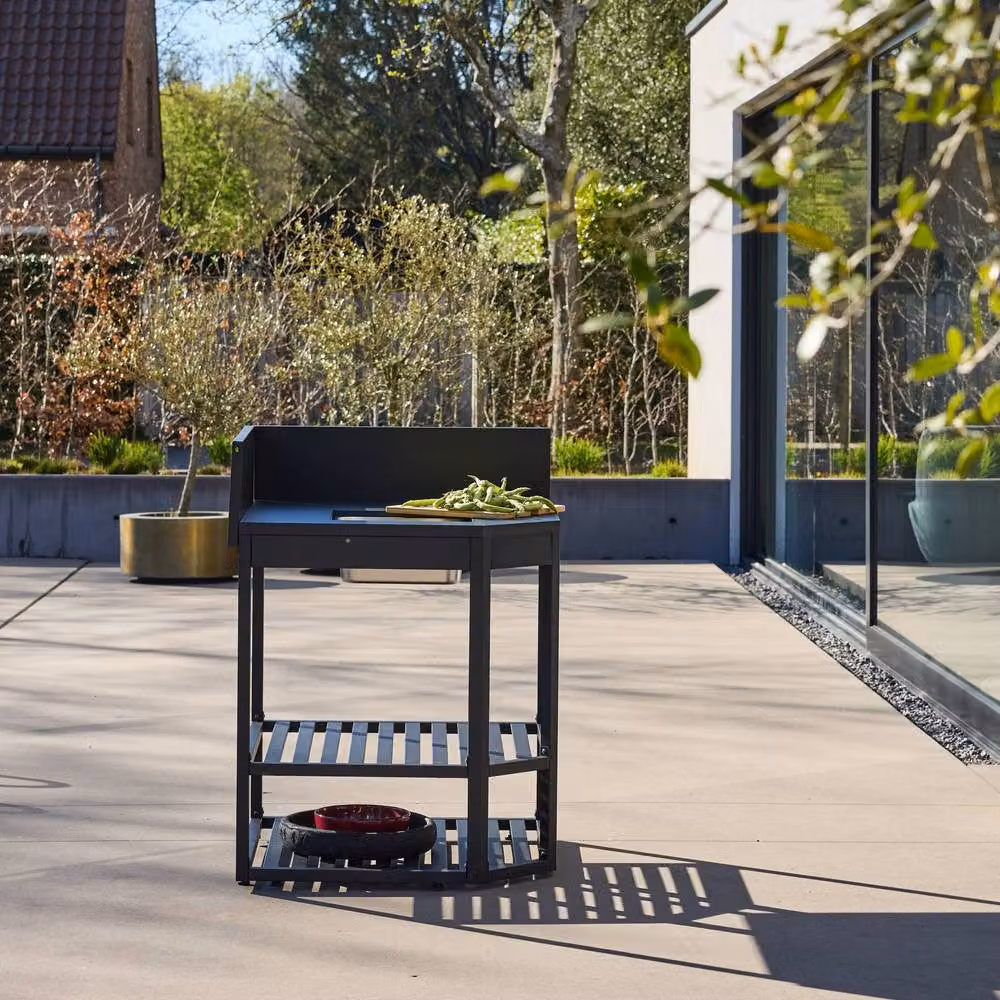 sweeek Modern Outdoor Kitchen Corner Module in Black Steel with Ice Bucket and Wooden Board – 4