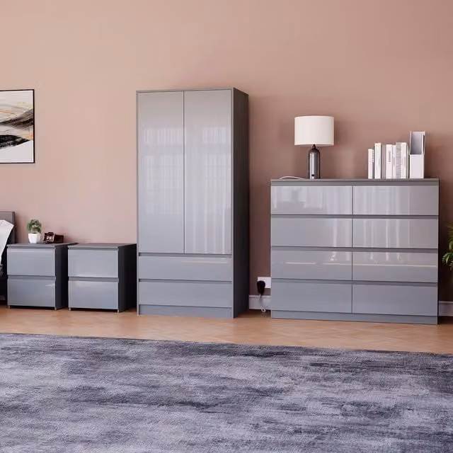 Vida Designs Glinton 4 Piece FSC Certified Modern Bedroom Set in Grey