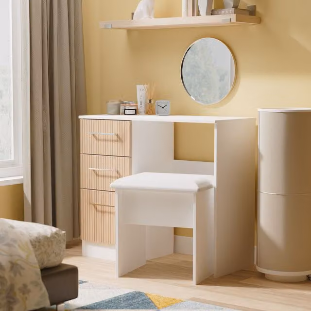 Ready Assembled 2 U Gloucester 3 Drawer Vanity in White