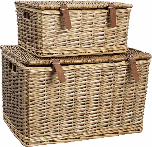 JVL Set of 2 Wicker Baskets in Beige and Brown