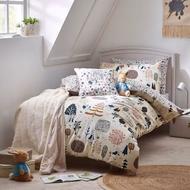 Peter Rabbit Scandi Woods Reversible Brushed Cotton Duvet Cover Set, Multicolour, 140 x 200 cm