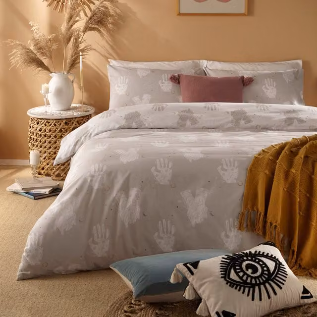 Furn Be Kind Reversible Printed Duvet Cover and Pillowcase Set in Grey, W/D/H: 180 x 200 cm