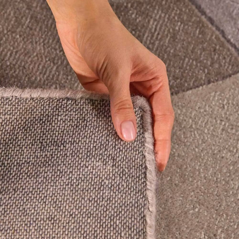 Ted Baker Hackney Clarissa Handwoven Abstract Wool Rug in Beige, W/D: 120 x 170 cm – 2