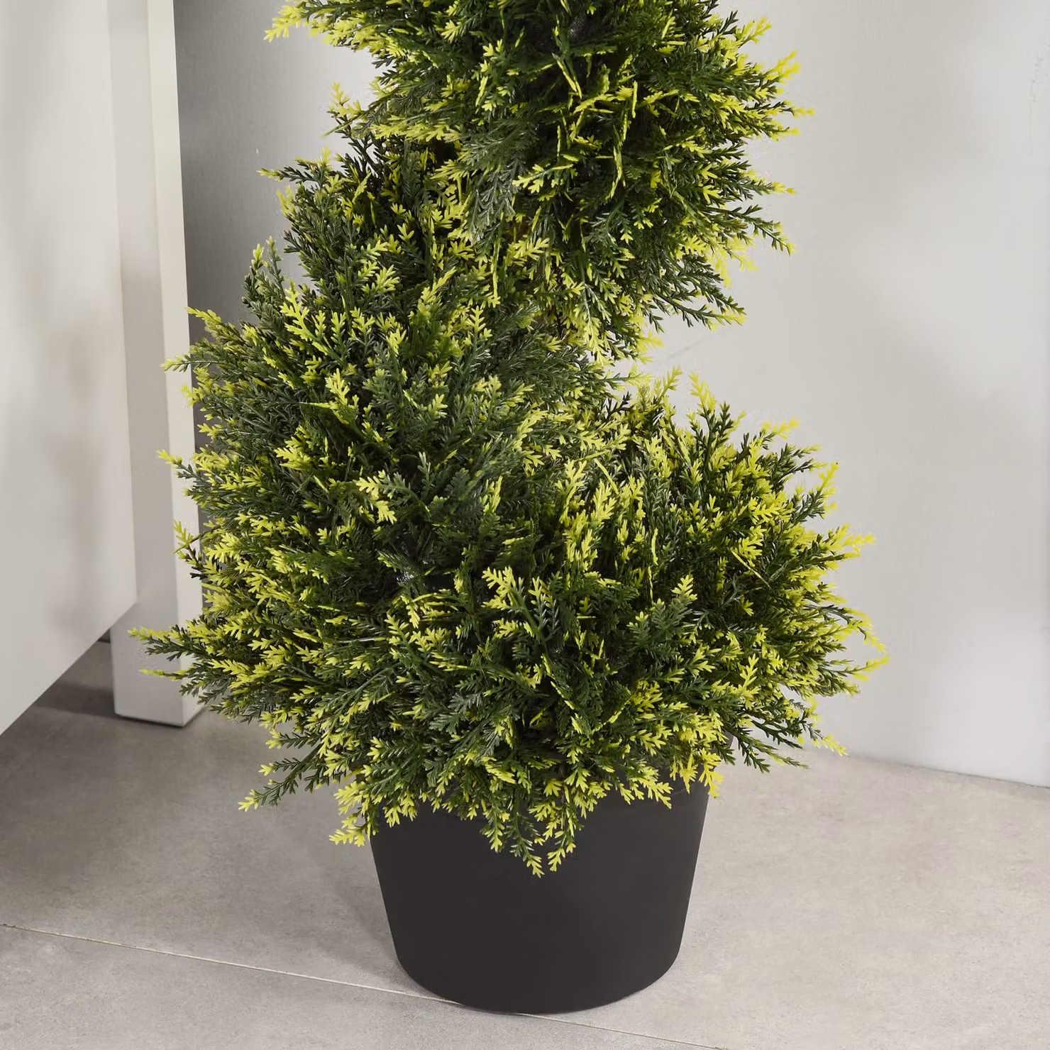 Outsunny Set of 2 Green Artificial Spiral Topiary Trees, Height: 90 cm – 5