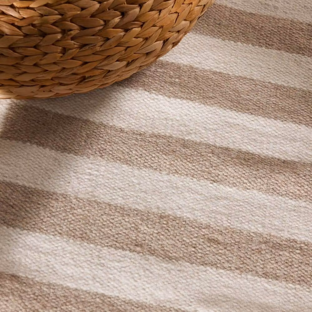 THE RUGS Vika Handwoven Wool Striped Reversible Rug in Beige, W: 200 cm, D: 300 cm – 3