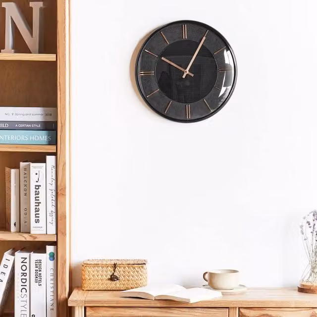Wyld and Coco Design Round Analog Wall Clock in Black, Diameter: 34 cm