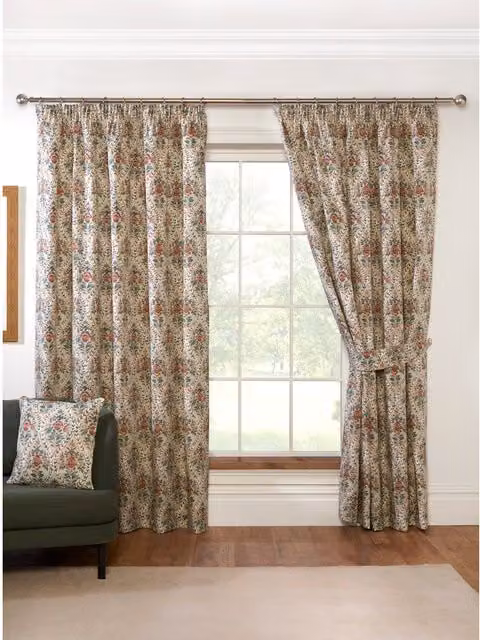 Prestigious Textiles Sundour Buttermere Fully Lined Floral Pencil Pleat Curtains, Multicolour Green, W: 117 cm, H: 137 cm (Pair)