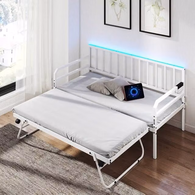 Costway Single Size Metal Daybed with USB Charging Port and LED Under-Bed Lighting in White, W/D/H: 90 x 200 cm – 1