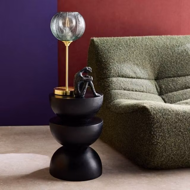 sweeek Minimalist Round Mango Wood Side Table in Black, W/D/H: 45 x 45 x 30 cm