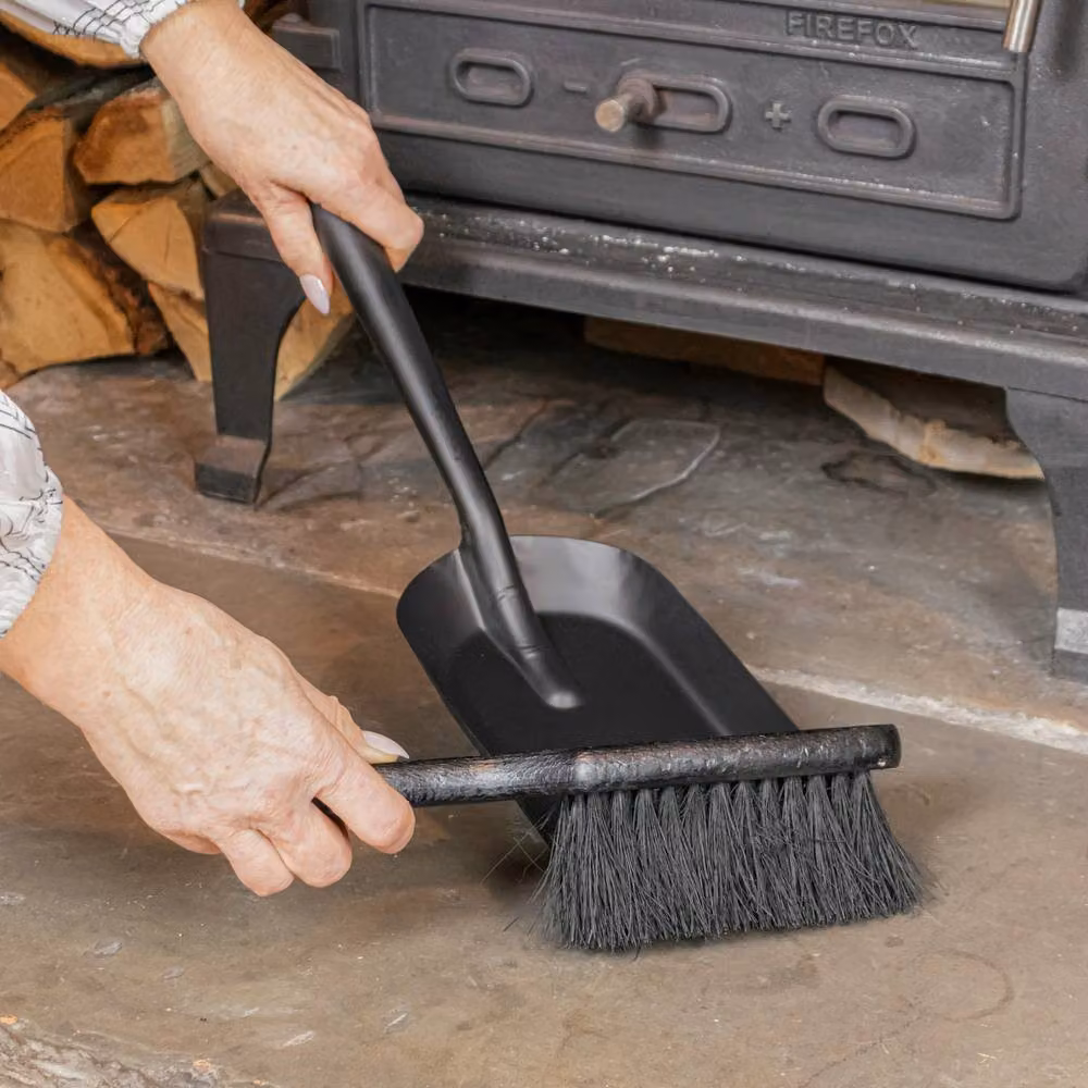 JVL Glenbeck Black Steel Dustpan and Brush Set for Fireplace and Stove Cleaning – 3