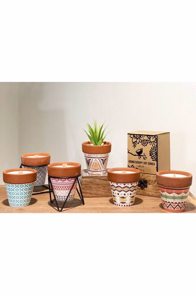 Agnes & Cat Rosemary Herb Garden Soy Candle with Wooden Wick in Black and Multicolour