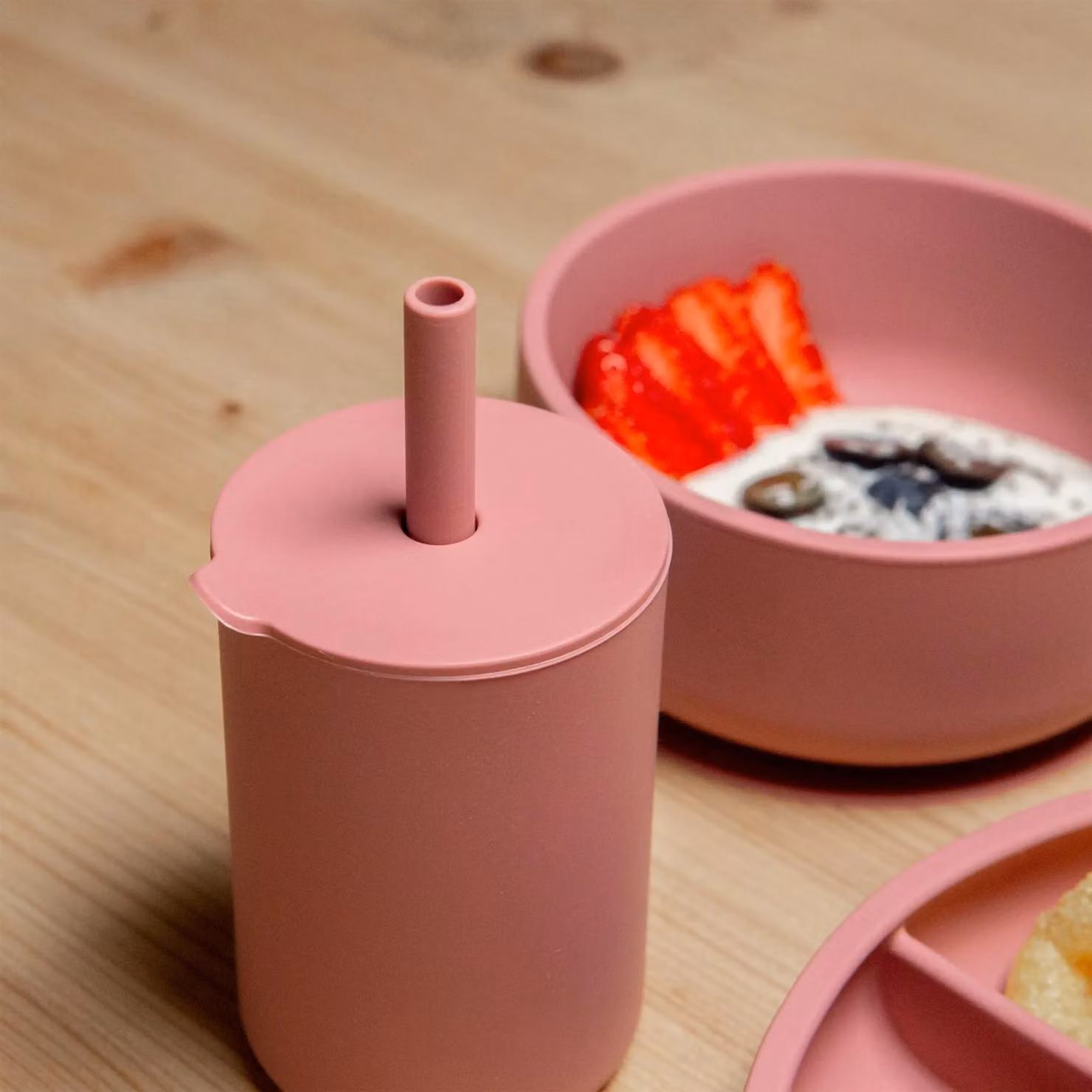 Tiny Dining Pink Silicone Sippy Cup with Straw, 120ml, BPA Free Tumbler for Toddlers – 3
