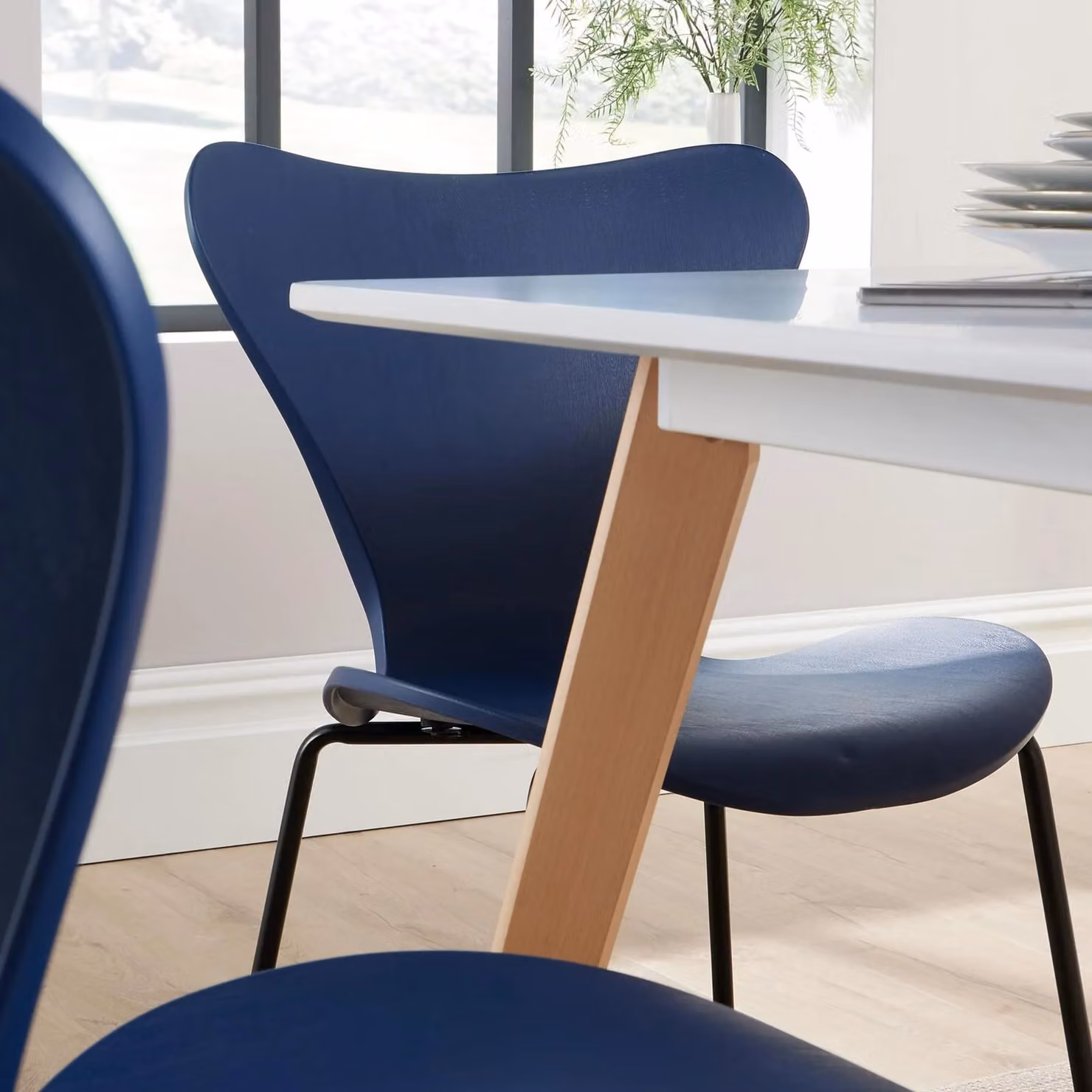 Home Source Trinity Dining Set with Square Table and 4 Penny Chairs in White and Navy – 3