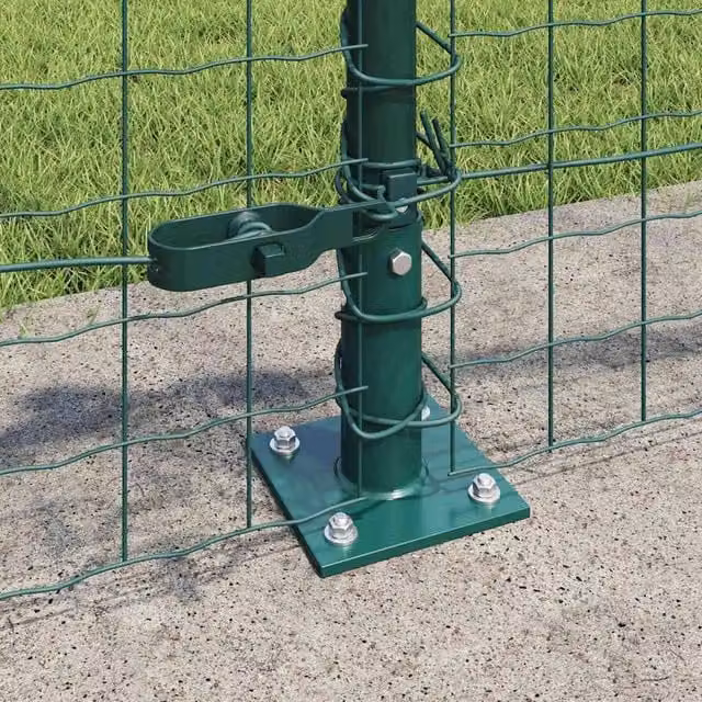 Berkfield Home Set of 52 Green Steel Square Fence Posts, W/D/H: 3.2 x 3.2 x 50 cm – 1