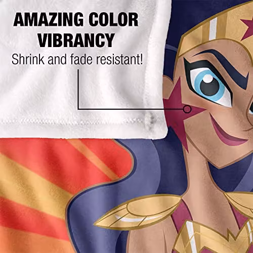 LOGOVISION DC Superhero Girls Silky Touch Super Soft Fleece Throw Blanket, Multicolour and White, W/D/H: 152 x 127 cm – 3