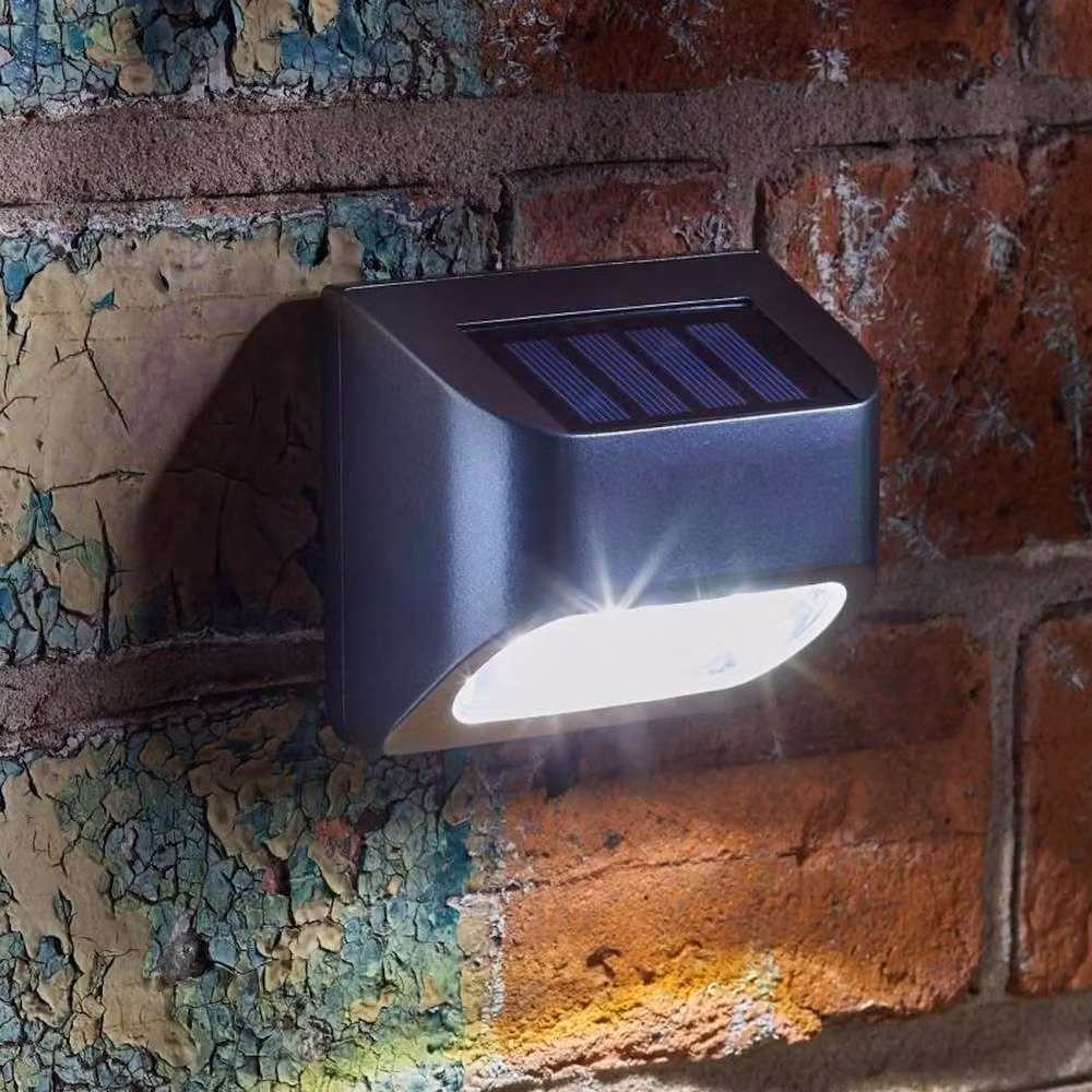 Smart Garden Products Altuna Solar Powered LED Wall and Post Light in Black and Multicolour – 4