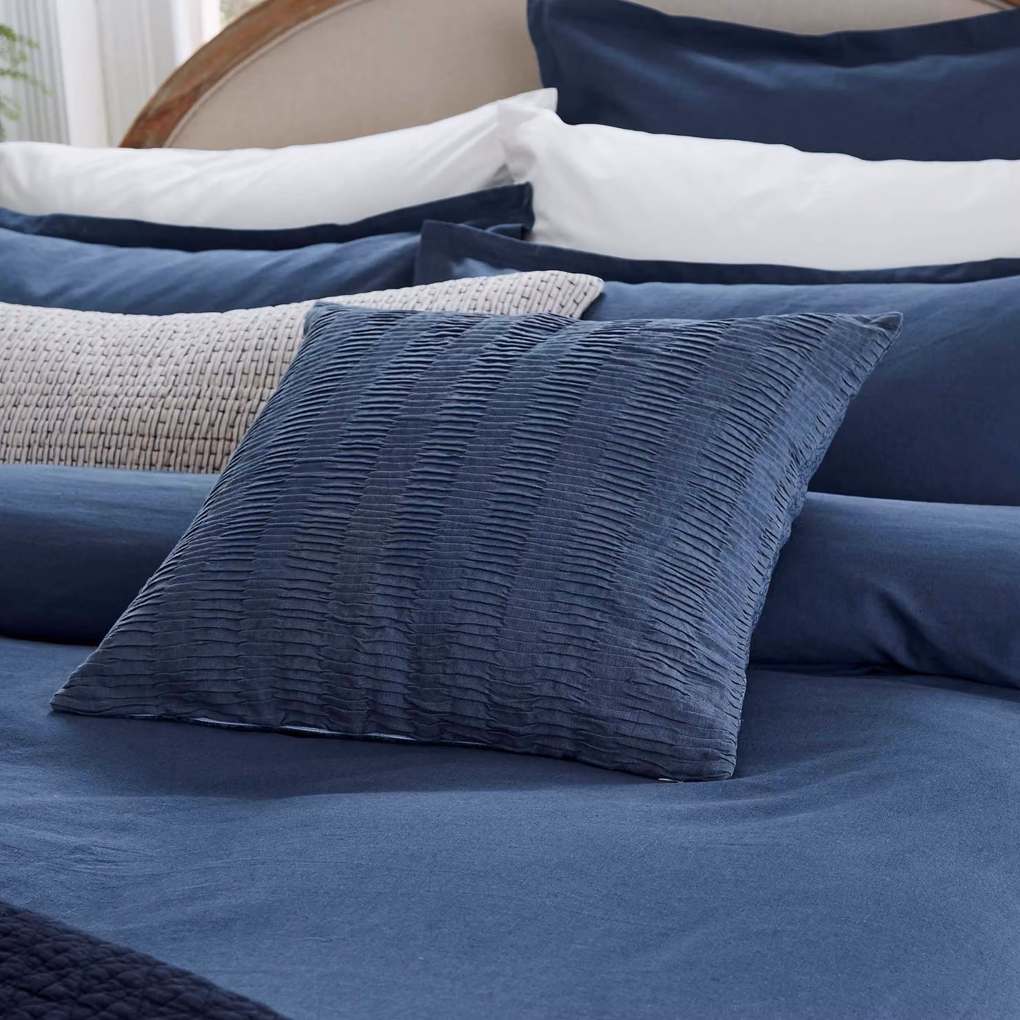 Bedeck of Belfast Rare Earth Arlyn Cushion, Blue, W/D/H: 50 x 50 x 50 cm – 2