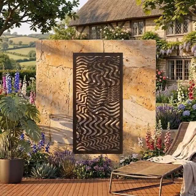 Laser Hut Uley Screen Abstract Metal Wall Art in Black