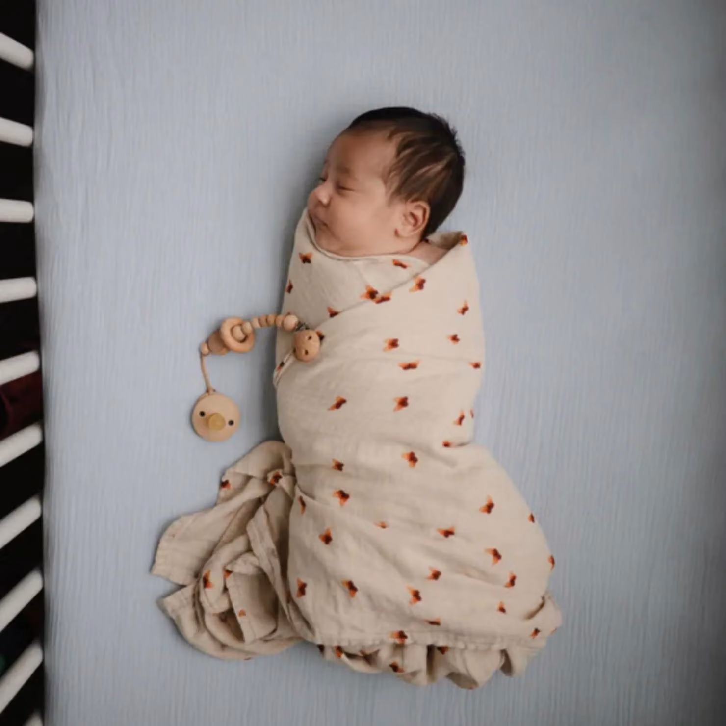 Mushie Organic Cotton Muslin Swaddle for Babies, Butterflies, Beige – 3