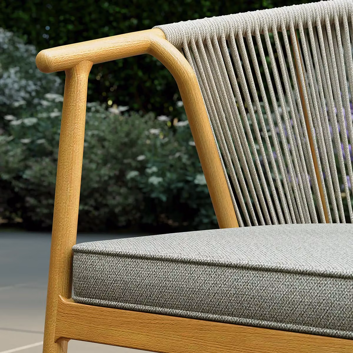 Charles Bentley Almada 2 Seater Bistro Set in Grey with Wood Effect Frame and Rope Weave – 2