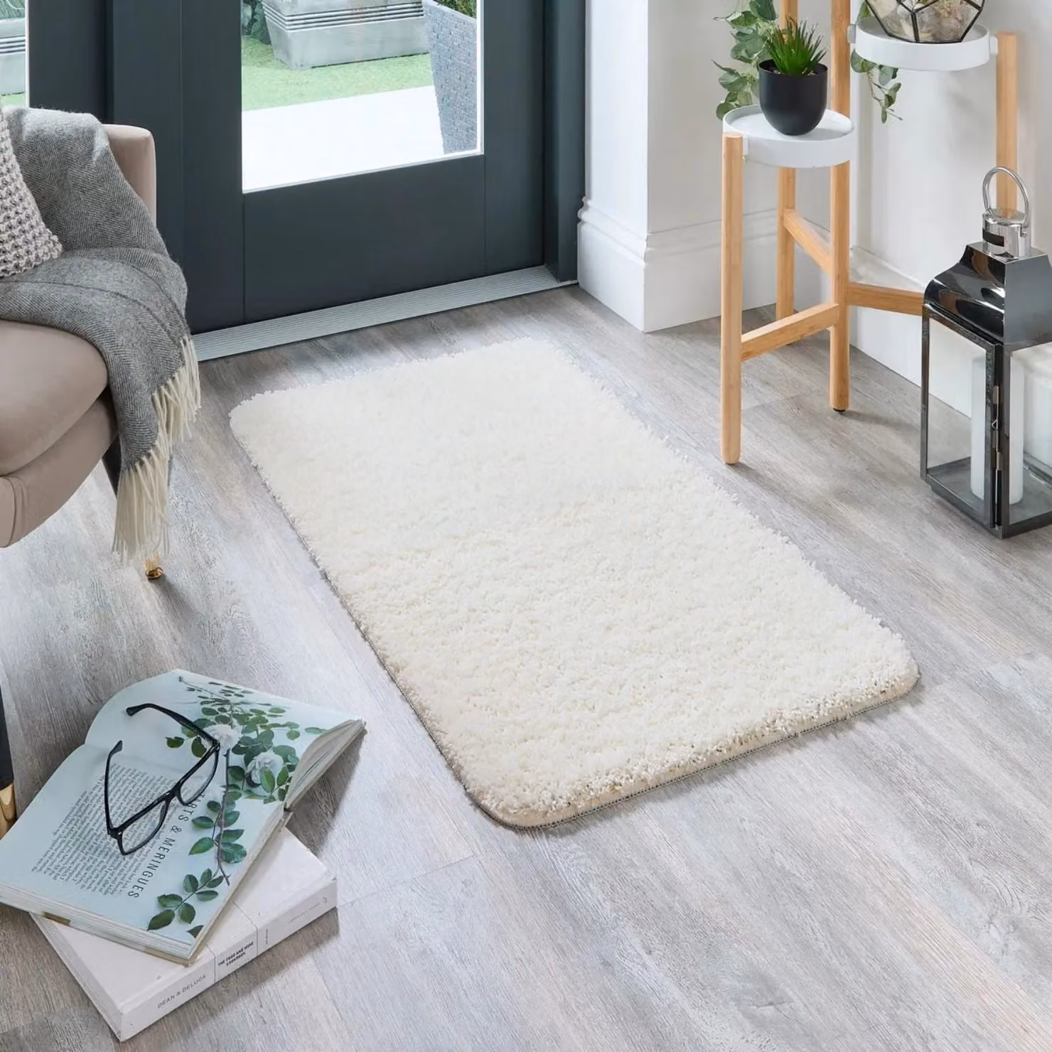 THE RUGS Washable Non Slip Shaggy Plain Rug in Ivory, W: 60 cm, L: 100 cm – 2
