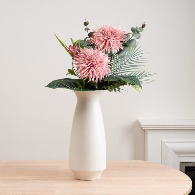 Scottish Everlastings Ltd Pink Chrysanthemum Floral Bouquet