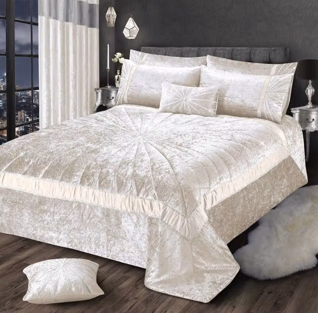 Intimates Starburst Crushed Velvet Diamante Bedspread in Cream – 1