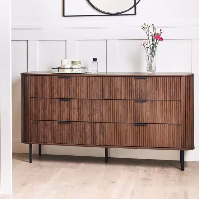 Wyld and Coco Retro Six-Drawer Chest in Brown and Black, W: 153 cm, D: 47 cm, H: 81 cm – 1