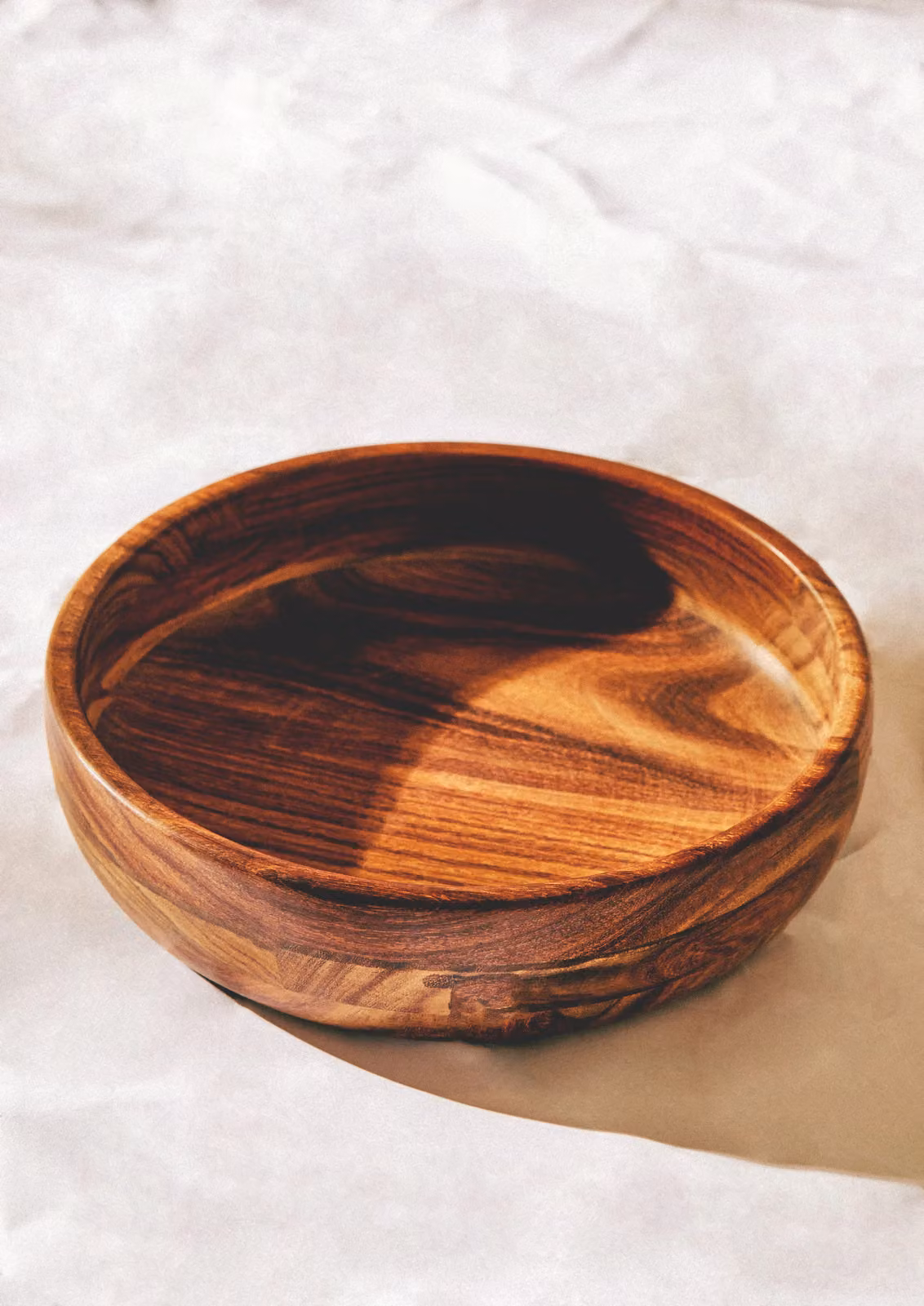 Orsina Rosi Small Round Solid Wood Salad Bowl in Brown – 3