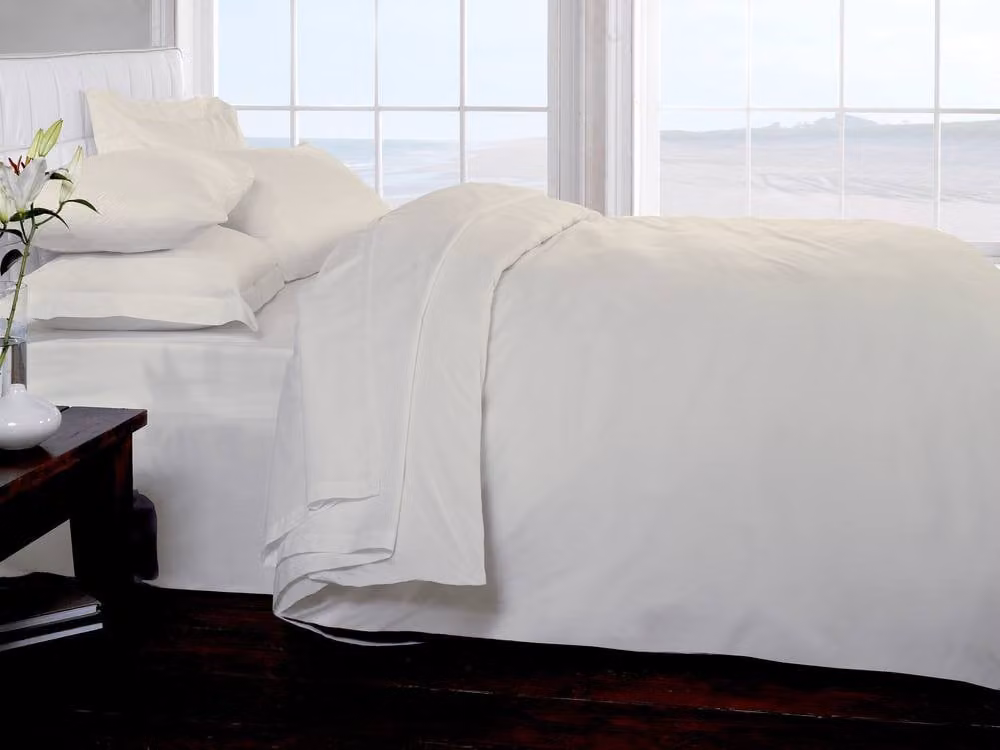 Rapport Home 400 Thread Count Cotton Housewife Pillow Case Pair in Beige and White