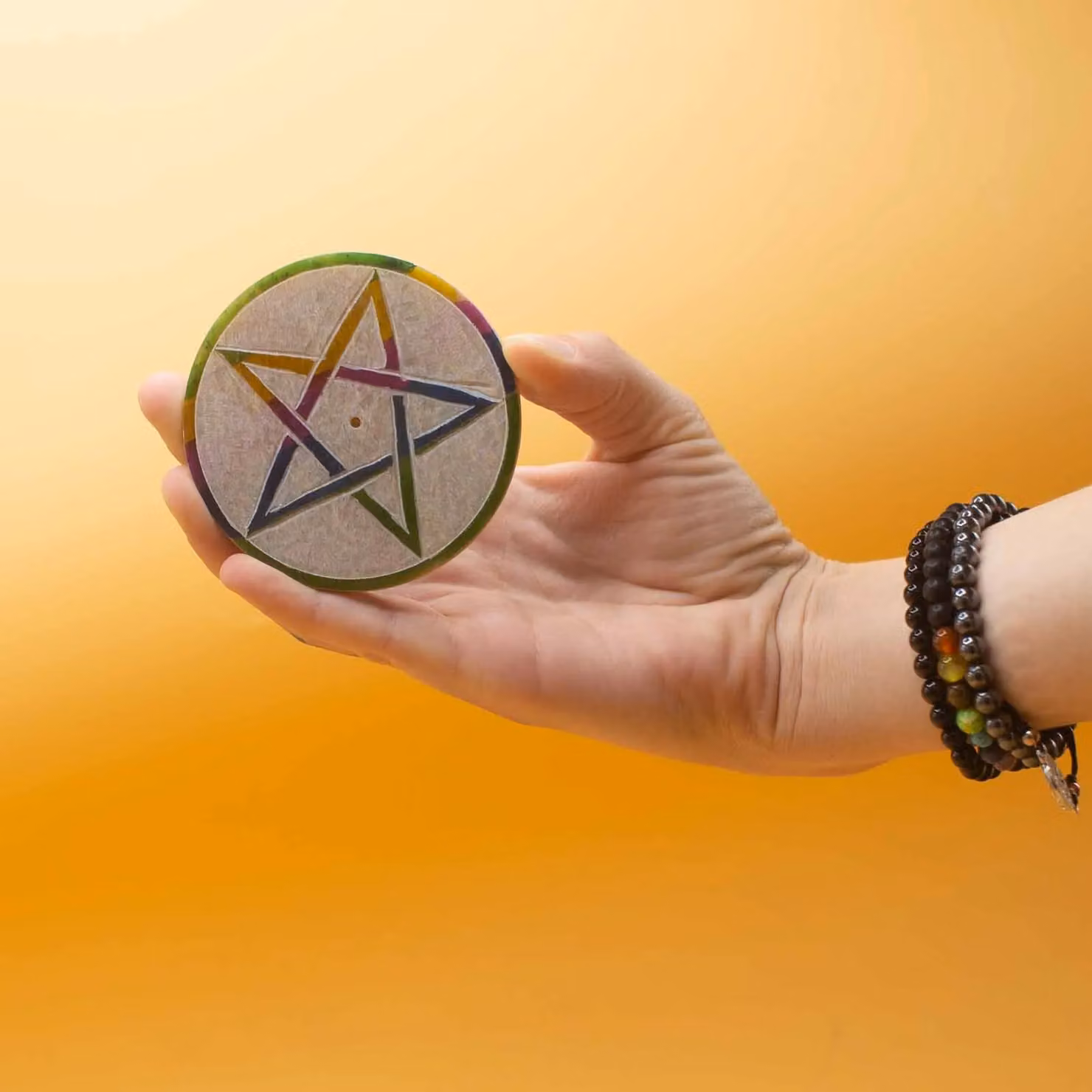 KDMD Multicolour Soapstone Disc Incense Holder, 8cm Diameter – 2