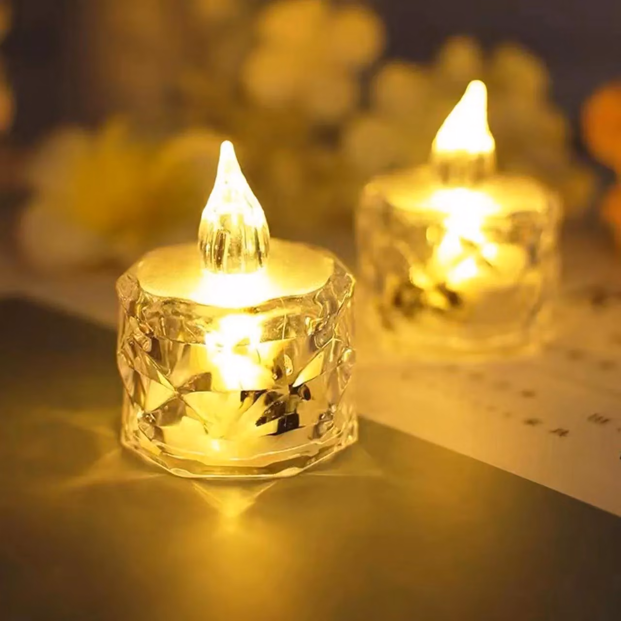 mysmartbuy Set of 12 Clear Faceted Battery Powered LED Tealights, H 5 cm x W 3.8 cm – 4