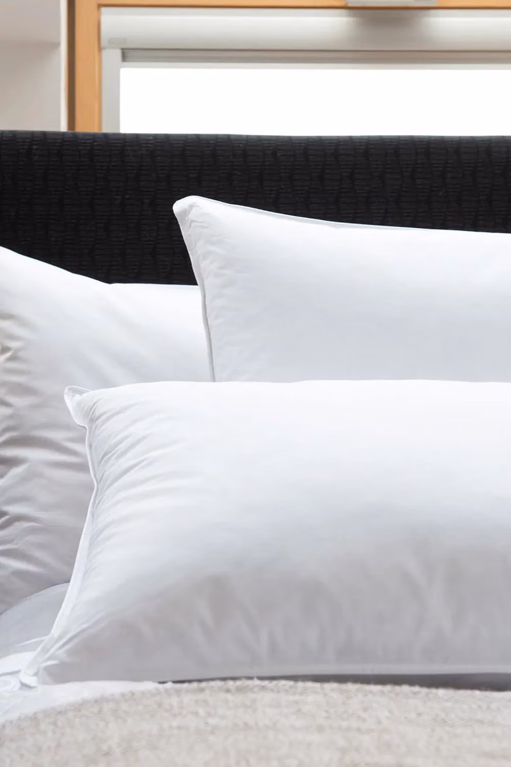 The Lyndon Company White Breathable Duck Down Pillow for Adults – 2