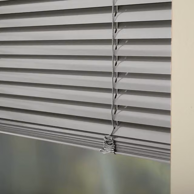 Premier Made To Measure 25mm Aluminium Venetian Blind in Zircon Grey/Silver