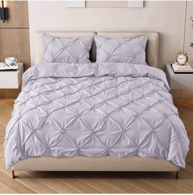 Living and Home Textured Pinch Pleat 3 Piece Duvet Cover and Pillowcase Set in Light Grey, Single Size (90 x 200 cm)