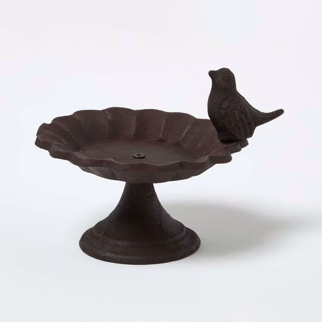 Homescapes Cast Iron Decorative Round Bird Bath with Bird Decoration in Brown